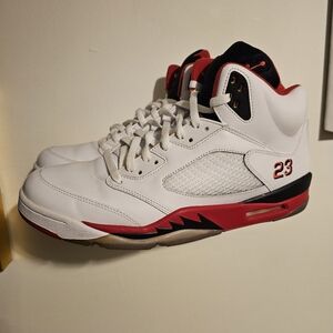 Jordan 5 Retro